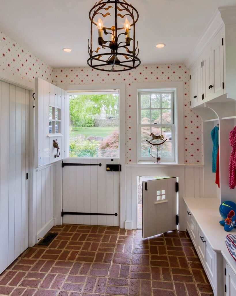 10 Creative Dog Door Ideas for Happy Pets Image 229 819x1024