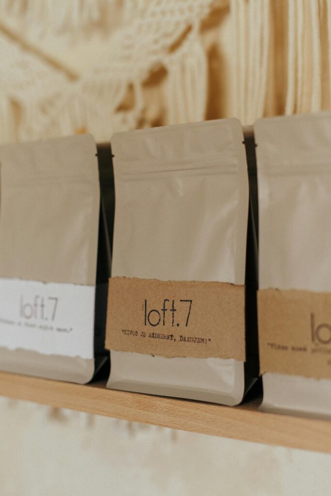 10 Designs That Elevate Dog Food Packaging Image 137 683x1024