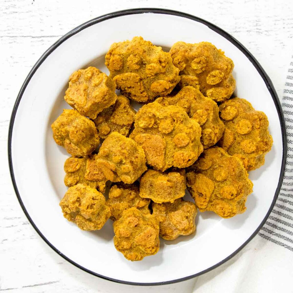 10 Irresistible Dog Treats for Your Best Friend Image 114 1024x1024