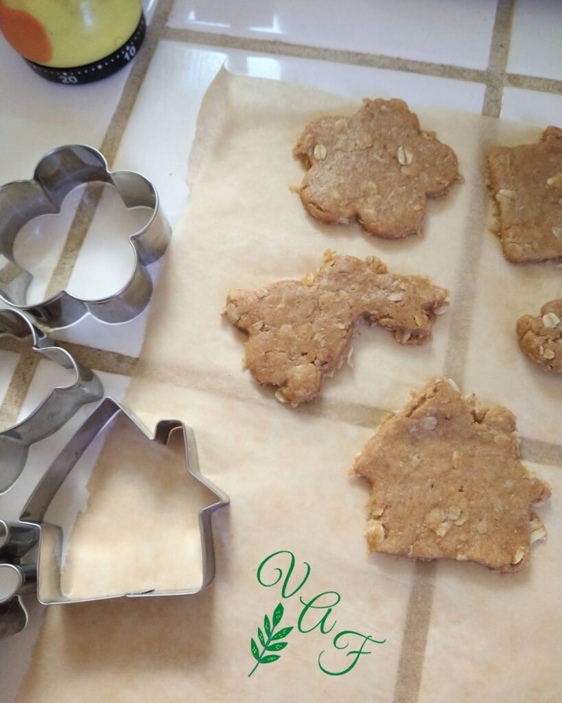 10 Irresistible Dog Treats for Your Best Friend Image 118 819x1024